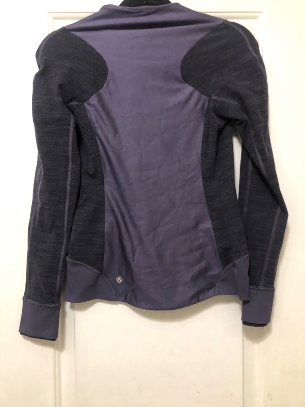 LULULEMON Emerge Renewed Jacket Nightfall - Women's S NWOT - Picture 8 of 9